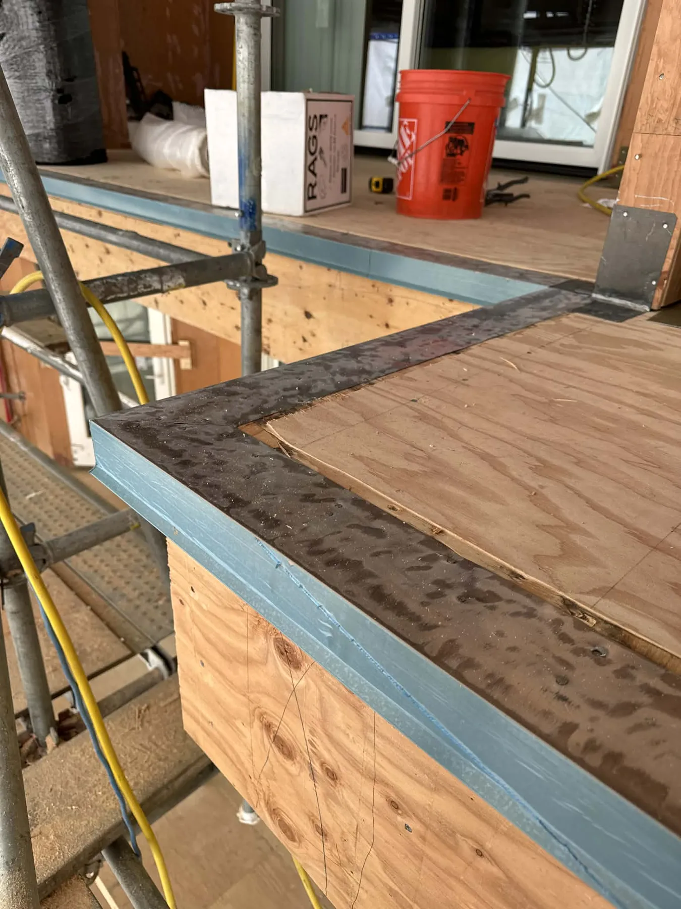 Steel Beam & Deck Framing